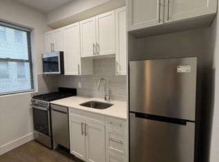 81 Park Dr #1L, Boston, MA 02215
