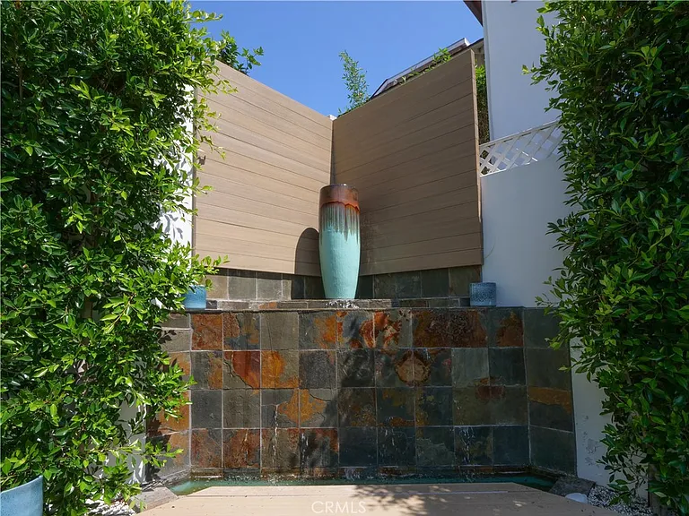 1026 Duncan Ave — Photo 24