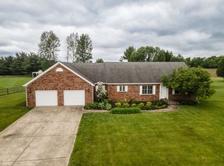 2708 N Buck Creek Rd, Greenfield, IN 46140