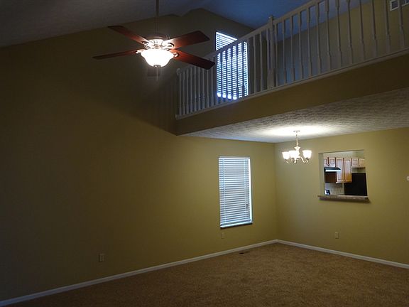 3rd image of 4850 Elmont Place