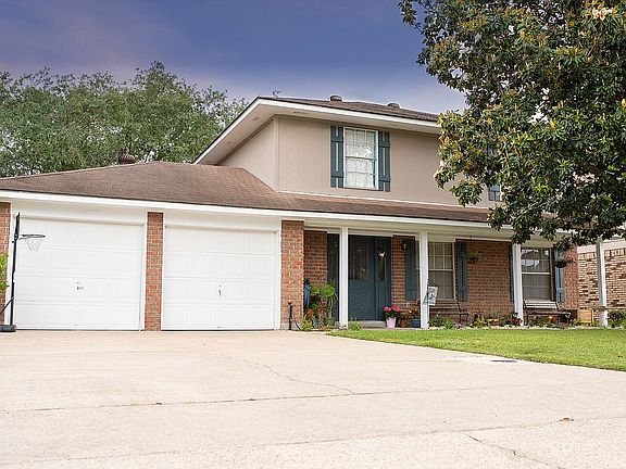 2nd image of 2159 Pinehurst Dr