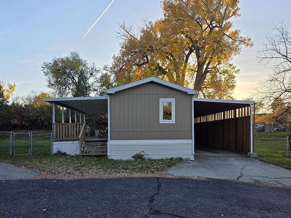 52 Prince Charles Dr