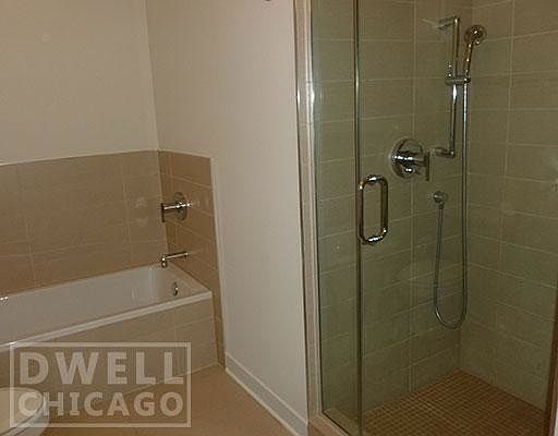 4th image of 3640 W Montrose Ave APT 1E