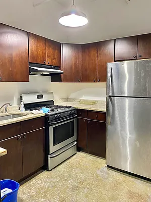 Rented by EXR | media 12