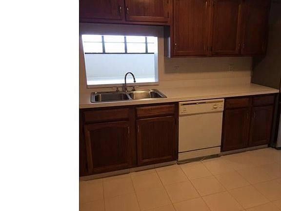 3rd image of 3200 Port Royale Dr N APT 1610