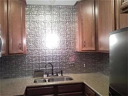 5th image of 2601 Bellefontaine St #204