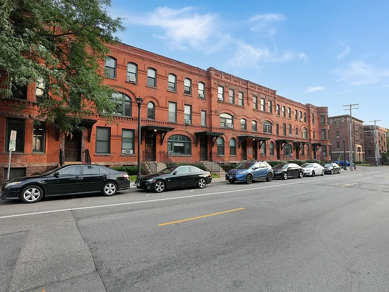 The Park Apartments — Photo 42