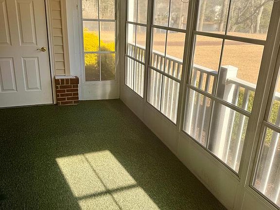 2nd image of 1101 S Schumaker Dr APT 010