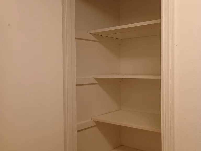 146 Jackson St #10 — Photo 11