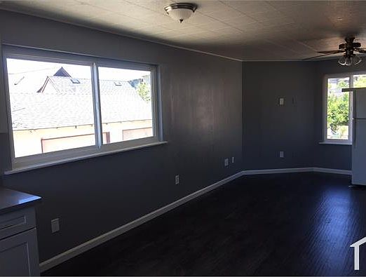 4th image of 903 N 15th St APT B