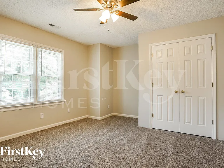 6012 River Lake Cir — Photo 11