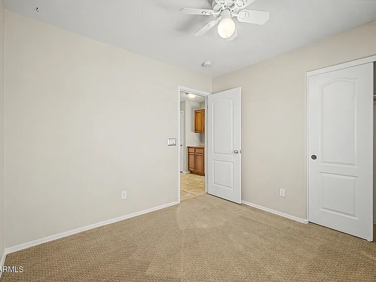 4319 E Tether Trl — Photo 34