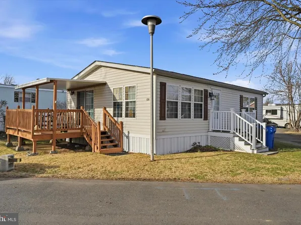 1446 Gibson Rd #T-c-36, Bensalem, PA 19020