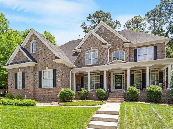117 Arborhill Ln, Holly Springs, NC 27540