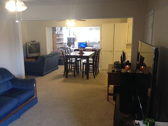 3rd image of 1920 Glenhaven Dr