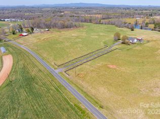 825 Ed Hamrick Rd, Shelby, NC 28150