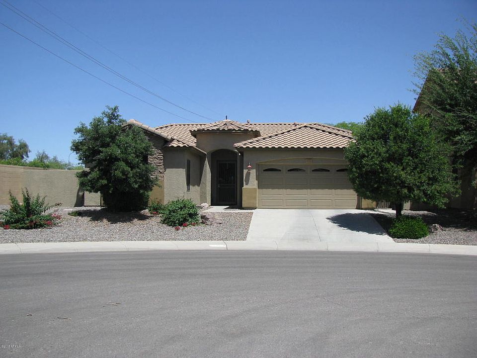 1st image of 2016 E Carob Dr