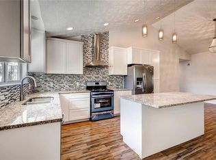 8207 Roan Ln, Austin, TX 78736