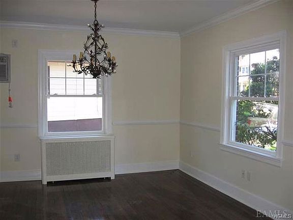 4th image of 3 Bryant Ave