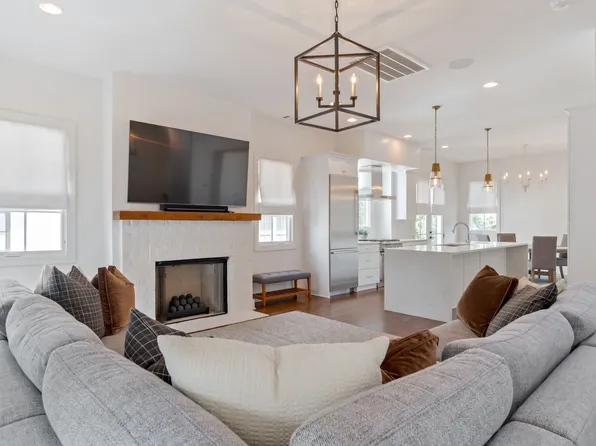 519 Chesterfield Ave #2, Nashville, TN 37212