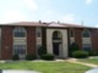 10188 Squire Meadows Dr, Saint Louis, MO 63123