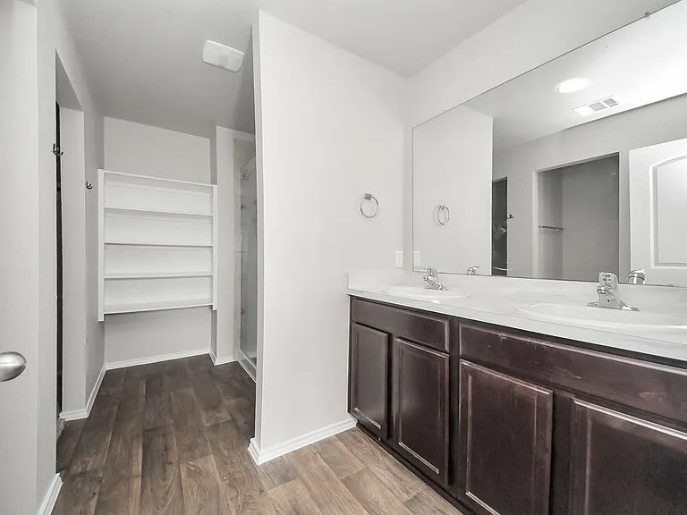 16916 Rich Pines Dr — Photo 28