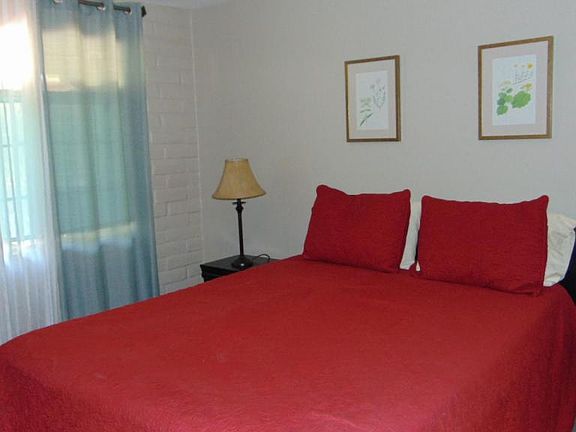 5th image of 207 S Paseo Quinta APT B
