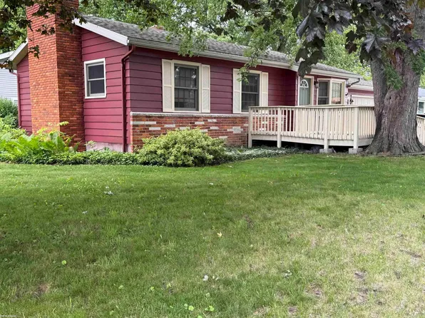 2436 20th Ave, Port Huron, MI 48060