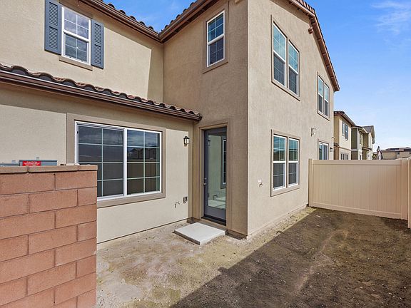 5th image of 16055 Aventurine Ln