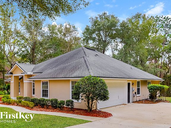 3rd image of 3714 Creek Hollow Ln
