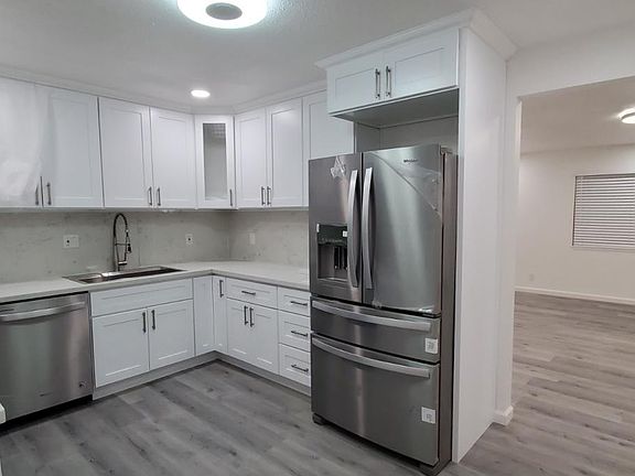 2nd image of 2736 Ophelia Ave