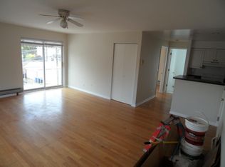 6415 N Hermitage Ave #3, Chicago, IL 60626