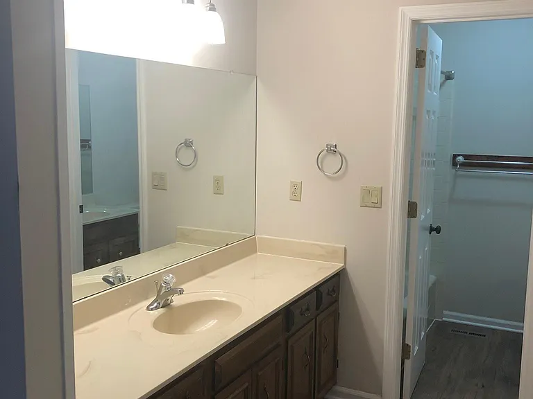 Master vanity