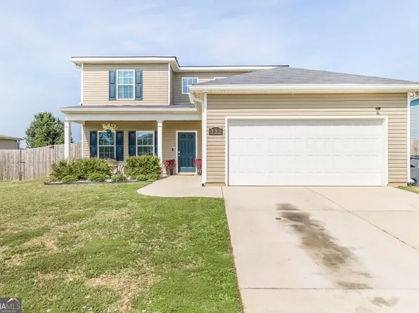 723 Ivy Glen Dr, Perry, GA 31069