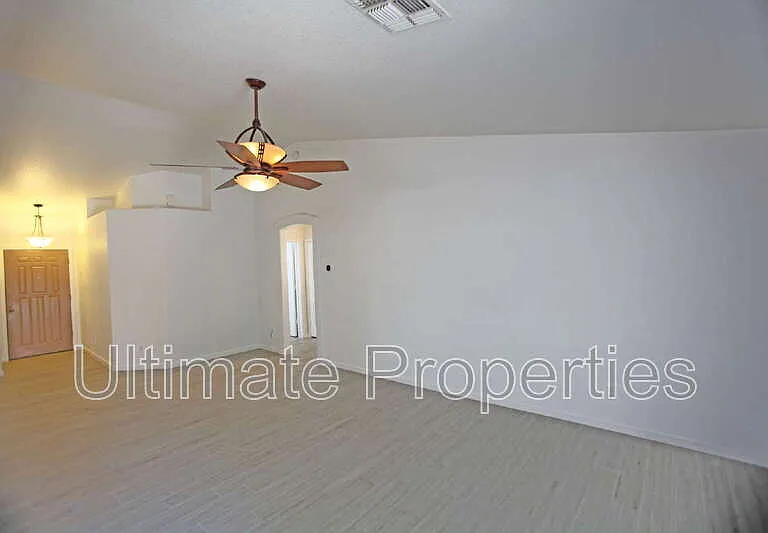 20622 N 102nd Ln — Photo 11