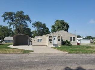 615 E 10th St, Concordia, KS 66901