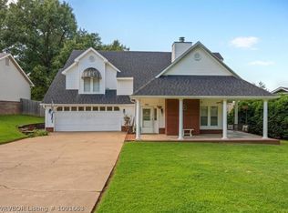 860 Country Club Dr, Greenwood, AR 72936