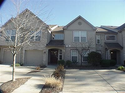 1st image of 9952 Edgewood Ln Unit E
