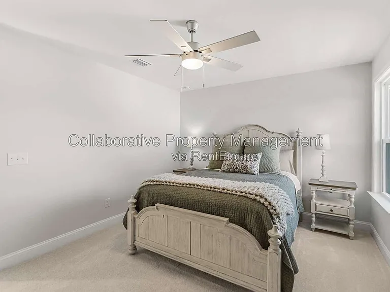 109 Sandy Bend Dr — Photo 33