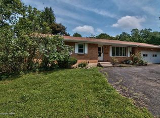 107 Minkon Dr, Cresco, PA 18326