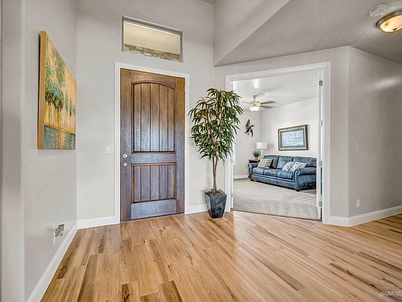 5th image of 1102 N Via De Luna