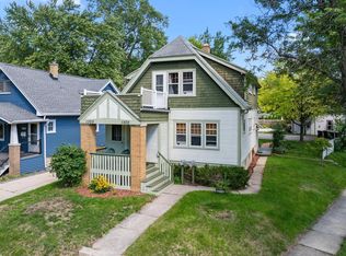 1300 N 70th STREET #1302, Wauwatosa, WI 53213