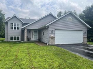 2641 Morning Dove Rd, Mosinee, WI 54455