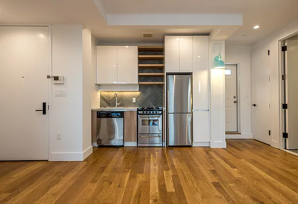 Rented by Nooklyn NYC LLC | media 23