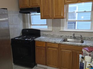 243 N 11th St #1A, Newark, NJ 07107