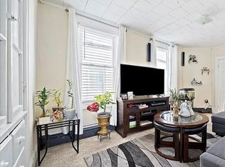 148 London St #3, Boston, MA 02128
