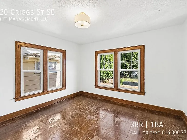 420 Griggs St SE — Photo 9