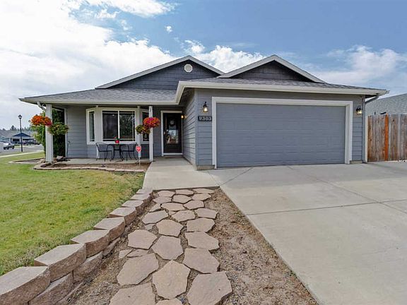 3rd image of 9303 W Caelen Ave