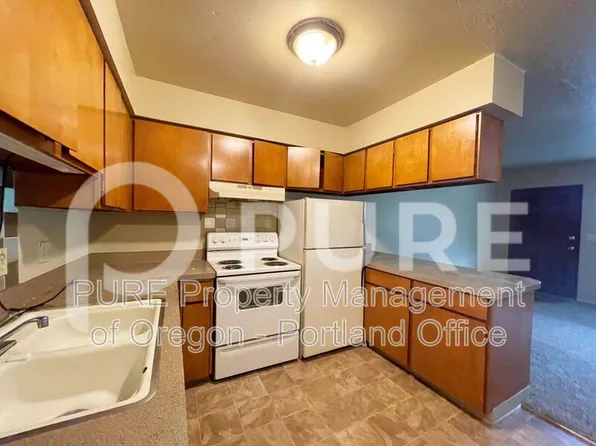1135 SE 27th Ave, Portland, OR