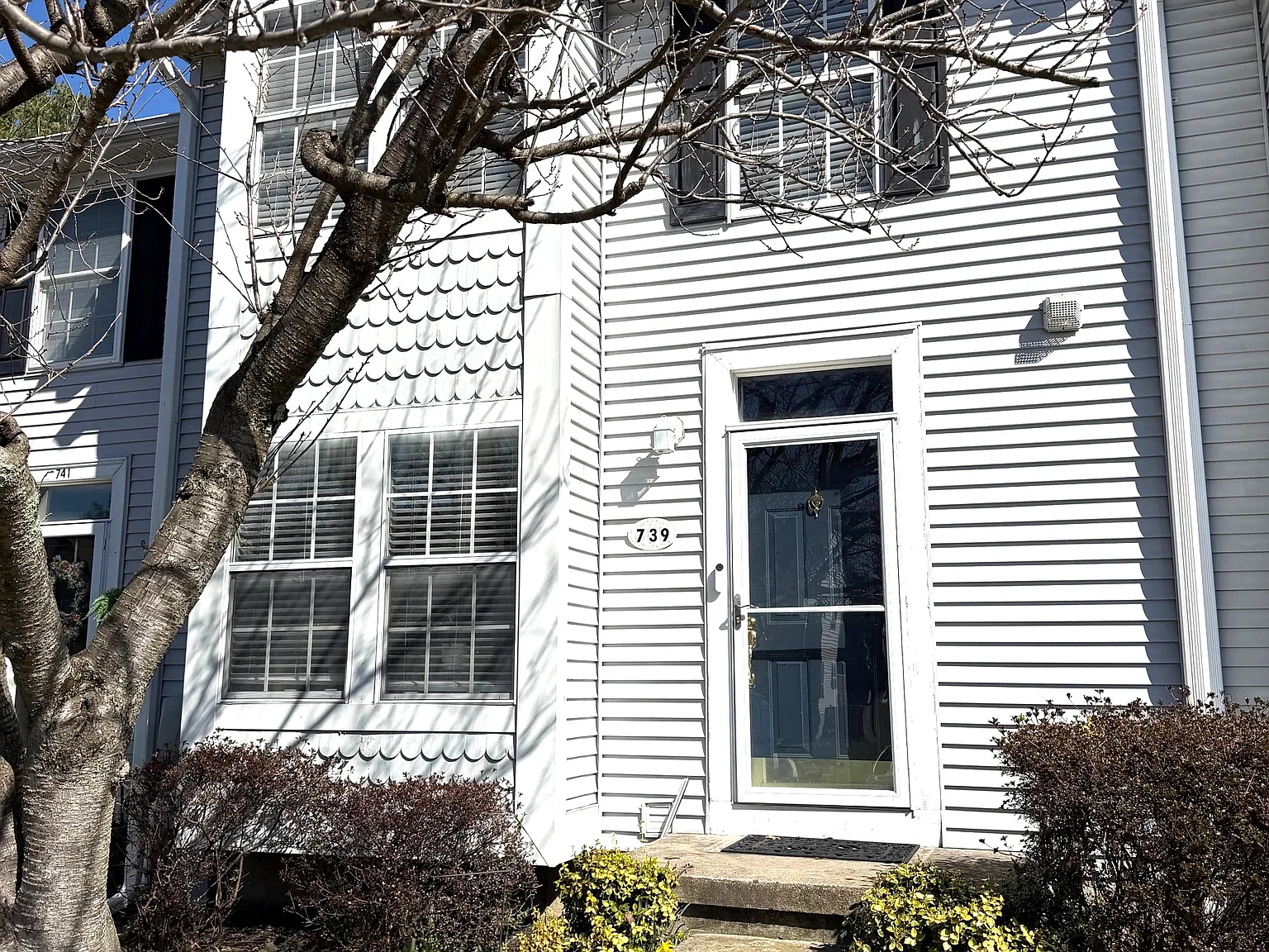 2 bed, 1.5 bath, 1725 sqft, $2,100 — Photo 2